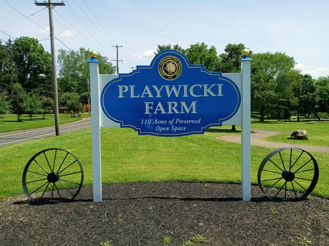 Playwicki Farm