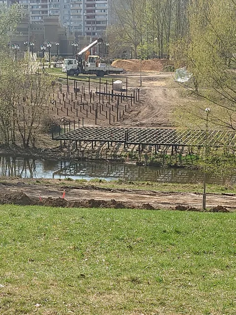 Skver Po Olonetskomu Proyezdu