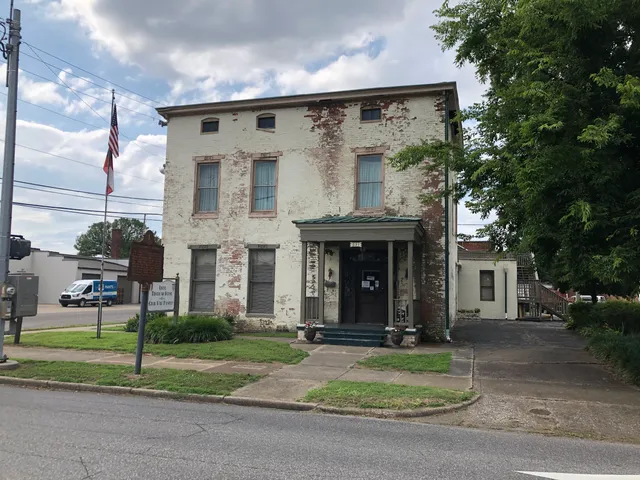 Lloyd Tilghman House & Civil War Museum
