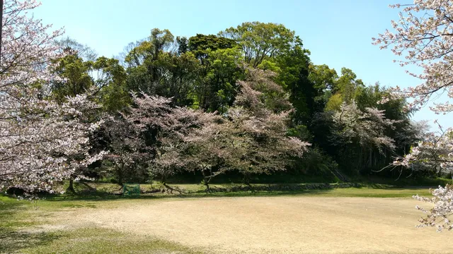 Shiroyama Park