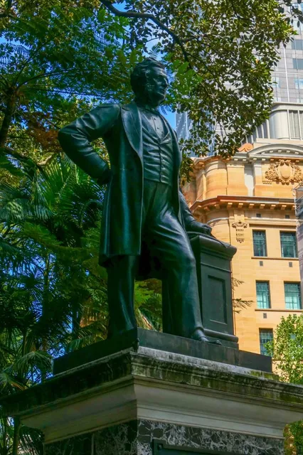 Macquarie Place Park