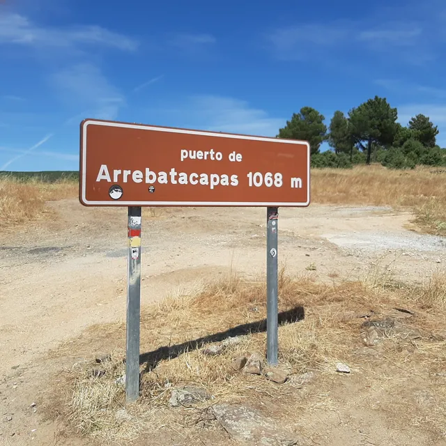 Puerto de Arrebatacapas