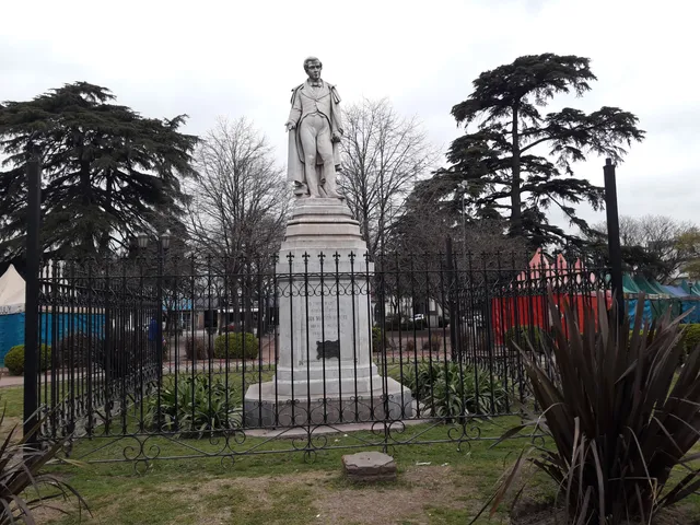 Plaza Mariano Moreno