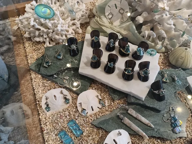 Breach The moon Gallery