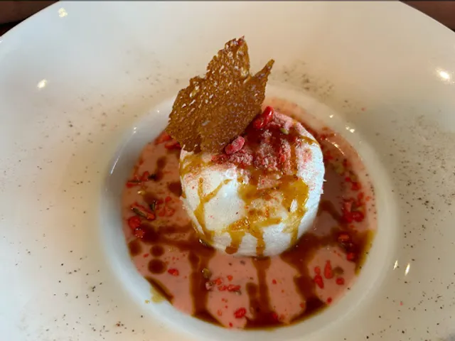 Restaurant @ Le Kastel