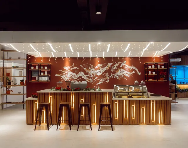 House 89 Restaurant & Cafe