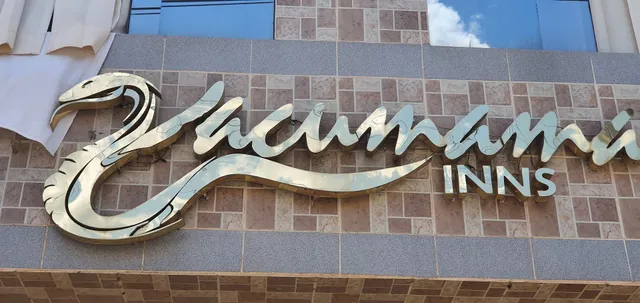 YACUMAMA HOTEL