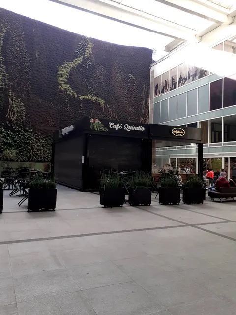 Heladería Crepes & Waffles Bogotá tower