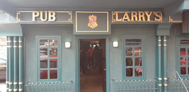 Pub Larry's