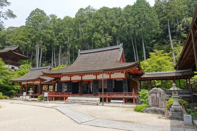 Chomei-ji Temple Sanbutsu-do Trio-Buddha Hall