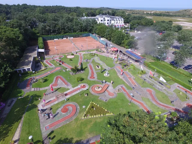 Tennis en Midgetgolf Renesse