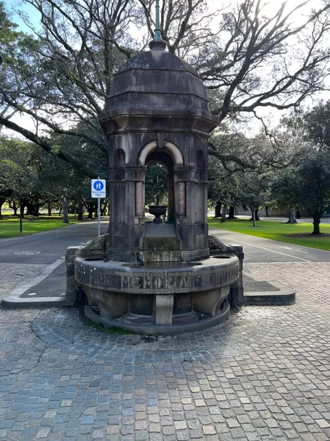 Robertson Road Gates