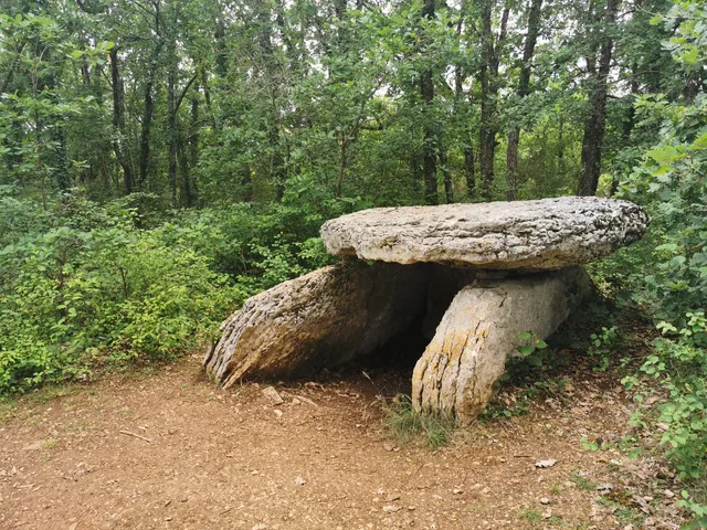 Dolmen de Finelle-Haut