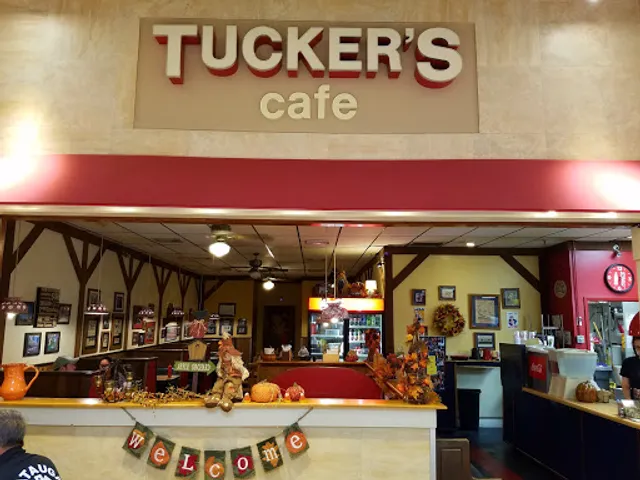 Tucker's Cafe