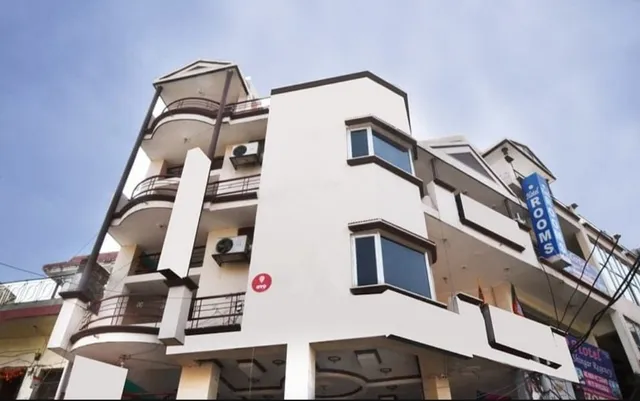 Hotel Holiday INN Paradise