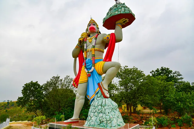Hanuman Statue
