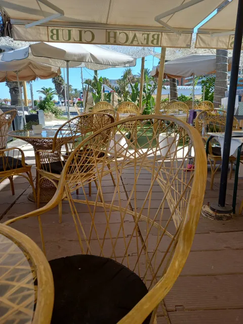 Los Corales Beach Club