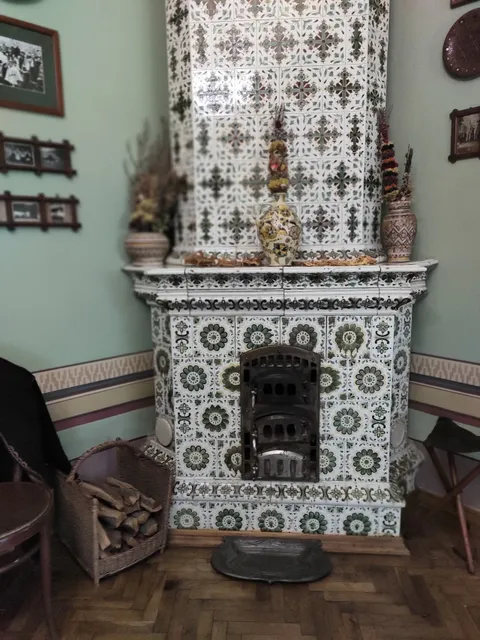 Derzhavnyy Memorialʹnyy Muzey Mykhayla Hrushevsʹkoho