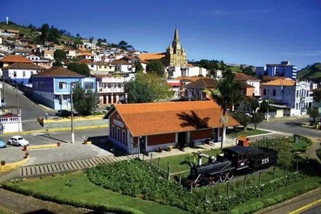 Centro Cultural de Maria da Fé - Antiga Estação Ferroviária