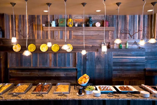 The Branch Restaurant & Bar