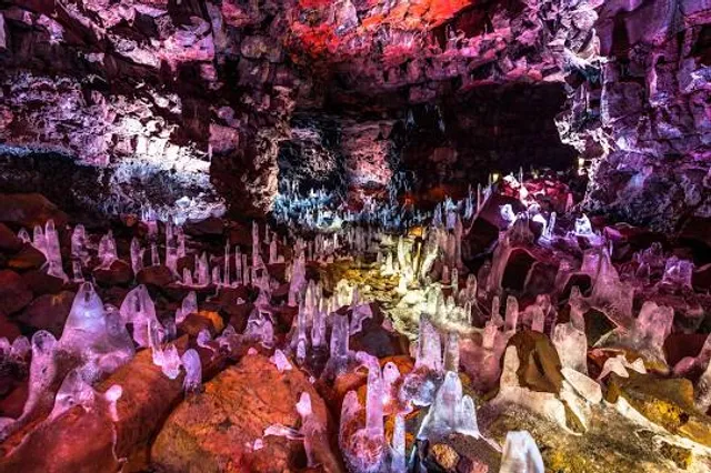 KUBACH CRYSTAL CAVE