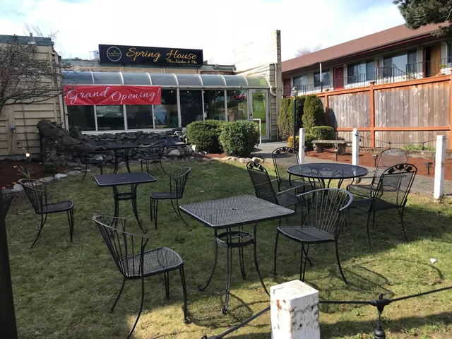 Spring House Thai Kitchen and Pho