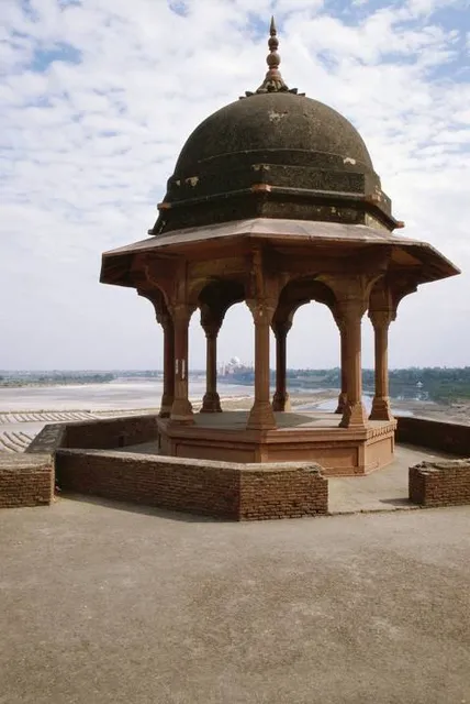 Agra Pavilion