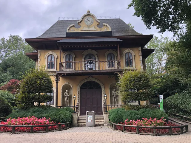 Maison Magique D'Houdini