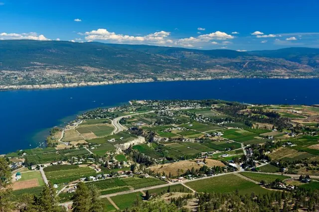 Giant's Head Mountain Park