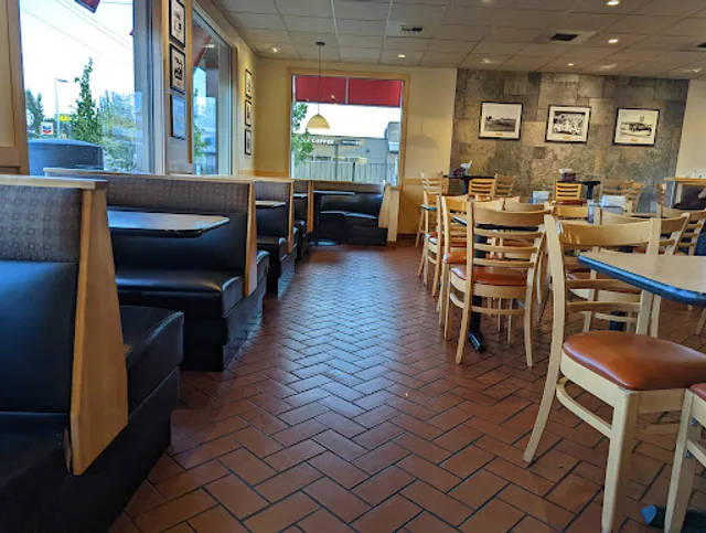 Dairy Queen Grill & Chill