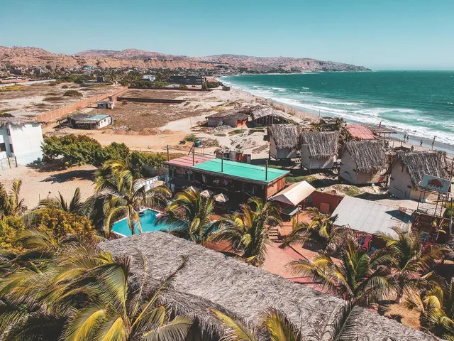 Wild Rover Beach Mancora