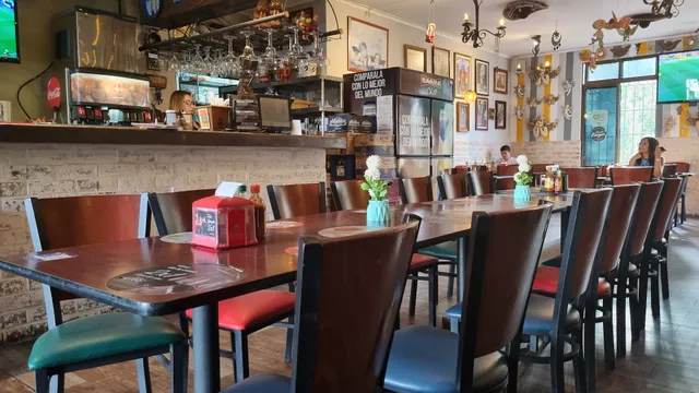 Tacontento • Escazú