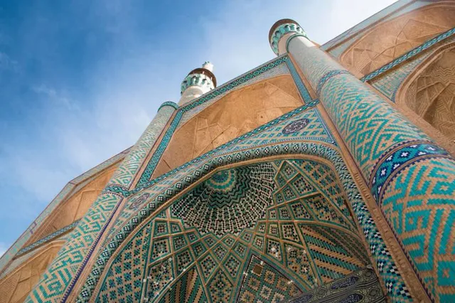 Amir Chakhmagh Historical Mosque