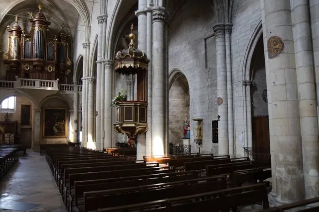 Église Sainte-Marthe de Tarascon