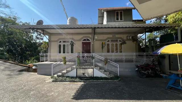 Yellow Bamboo Homestay Sittong III