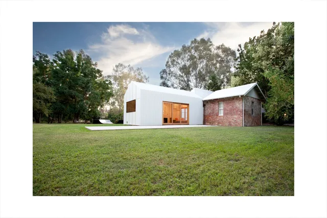 Cortes Kiln, Cottage & Cabin