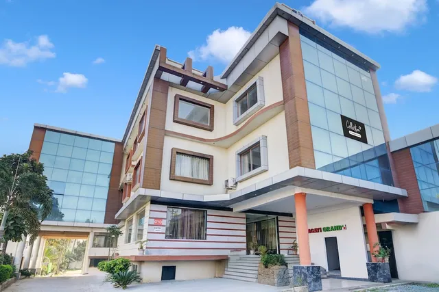 Super Collection O Hassan Industrial Area formerly Sagayi Resort