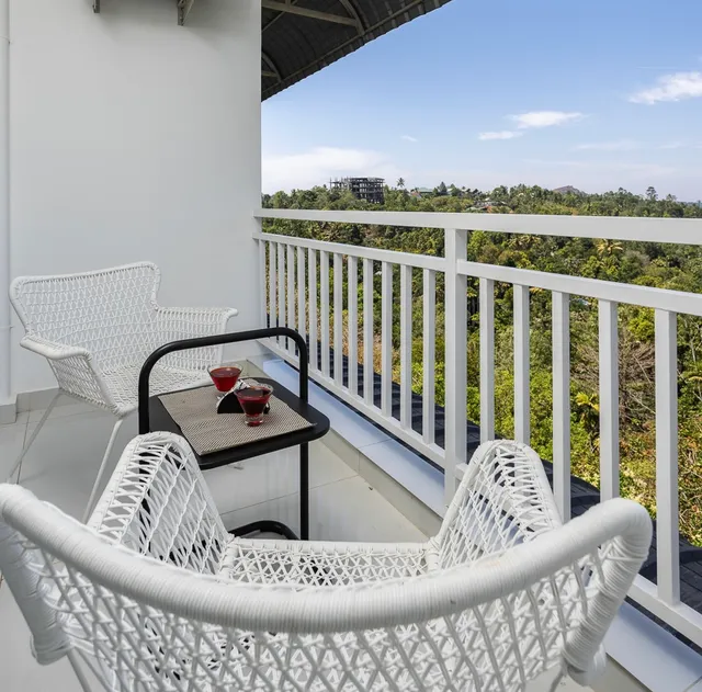 Hotel White House Munnar | Luxury Resort