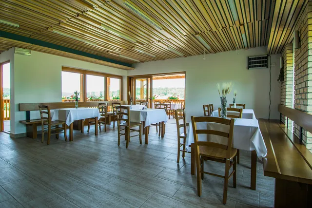 Szlovén Mintagazdaság - Slovenska Vzorčna Kmetija