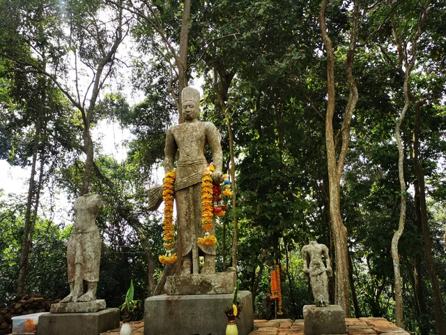 Khao Phranarai ( Khao Srivijaya)