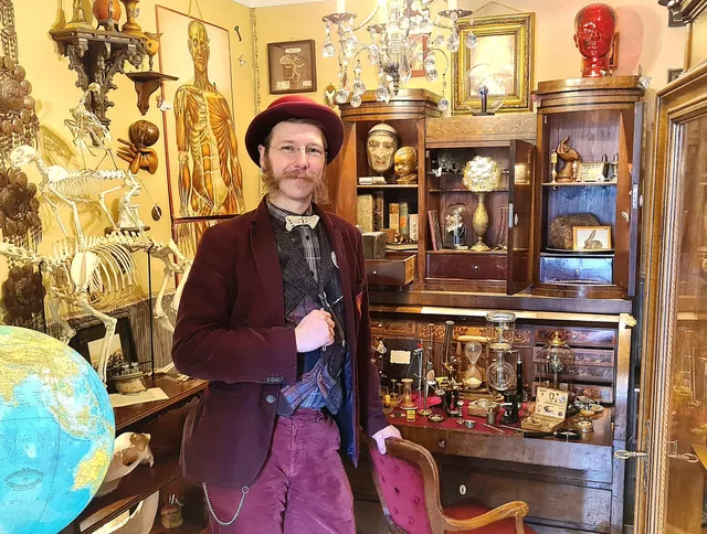 Dr. Wolfs Wunderkammer - Museum für Geschichte(n), Kunst & Kurioses