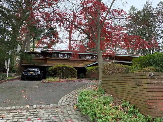Ben Rebhuhn House - Frank Lloyd Wright