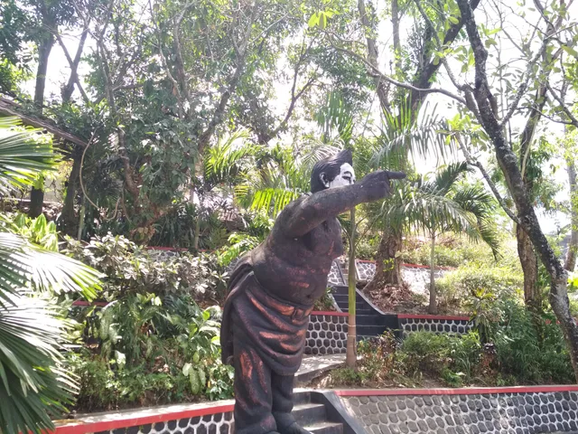 Taman Plinteng Semar