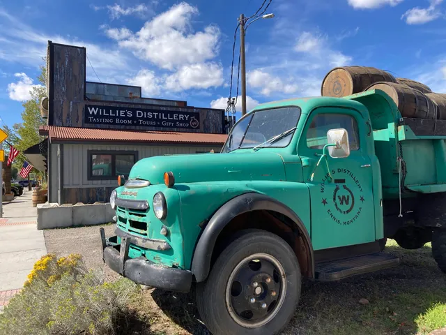 Willie's Distillery Inc.