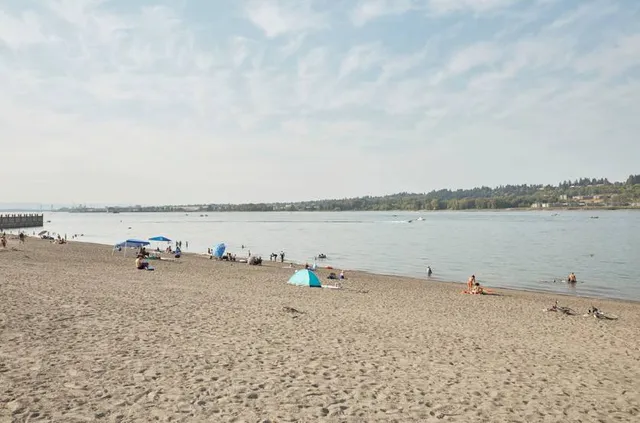 Broughton Beach Park