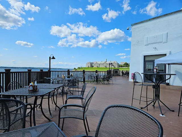 Newport Officers' Club - US MILITARY BASE