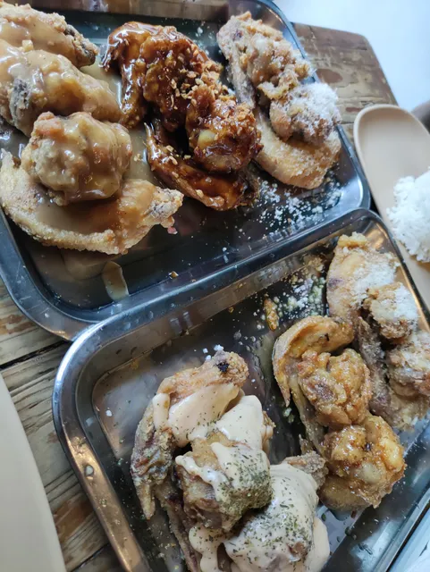 Kuya Boyet's Unliwings