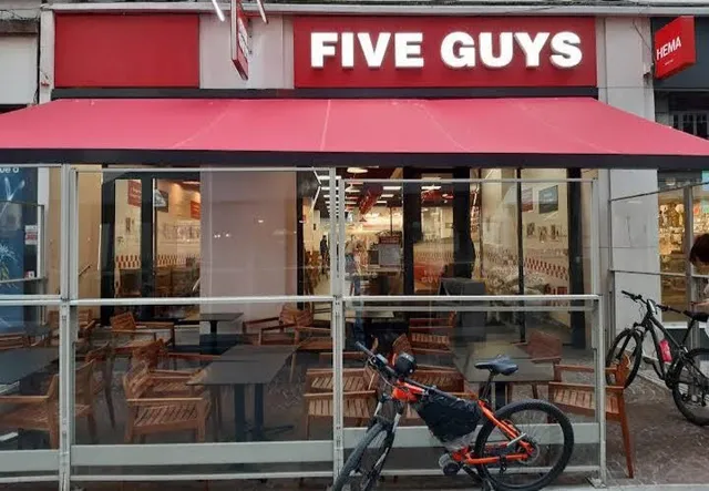 Five Guys Burgers and Fries Lille Béthune