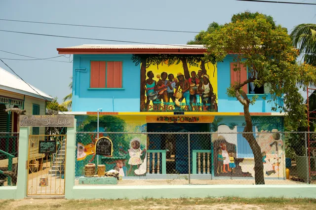 Pen Cayetano Studiogallery