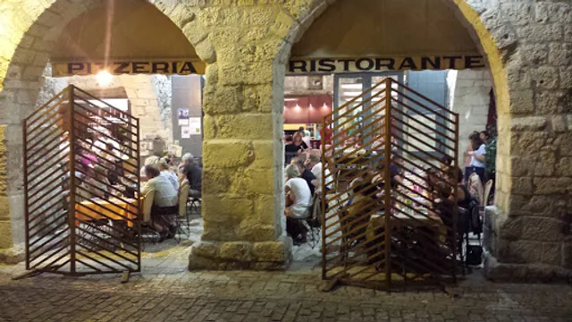 Restaurant Italien des Arcades